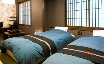 「源泉かけ流し」＊「郷土料理」＊「さらっとシャキッと寝心地追求系カバー」